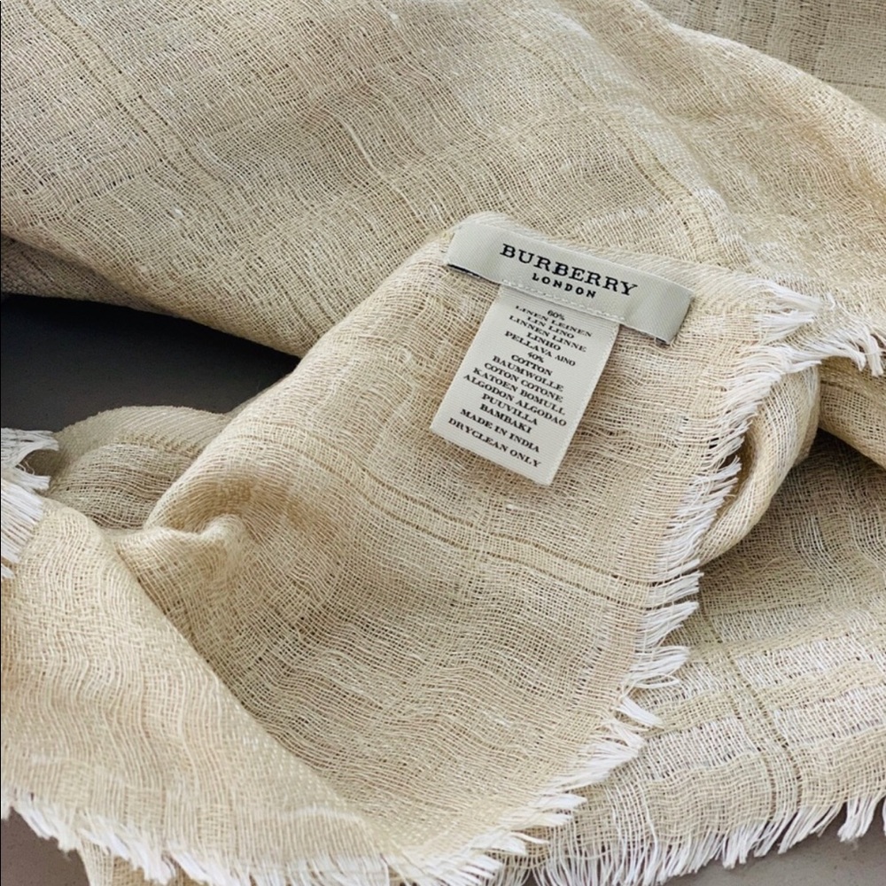 Burberry cream linen scarf